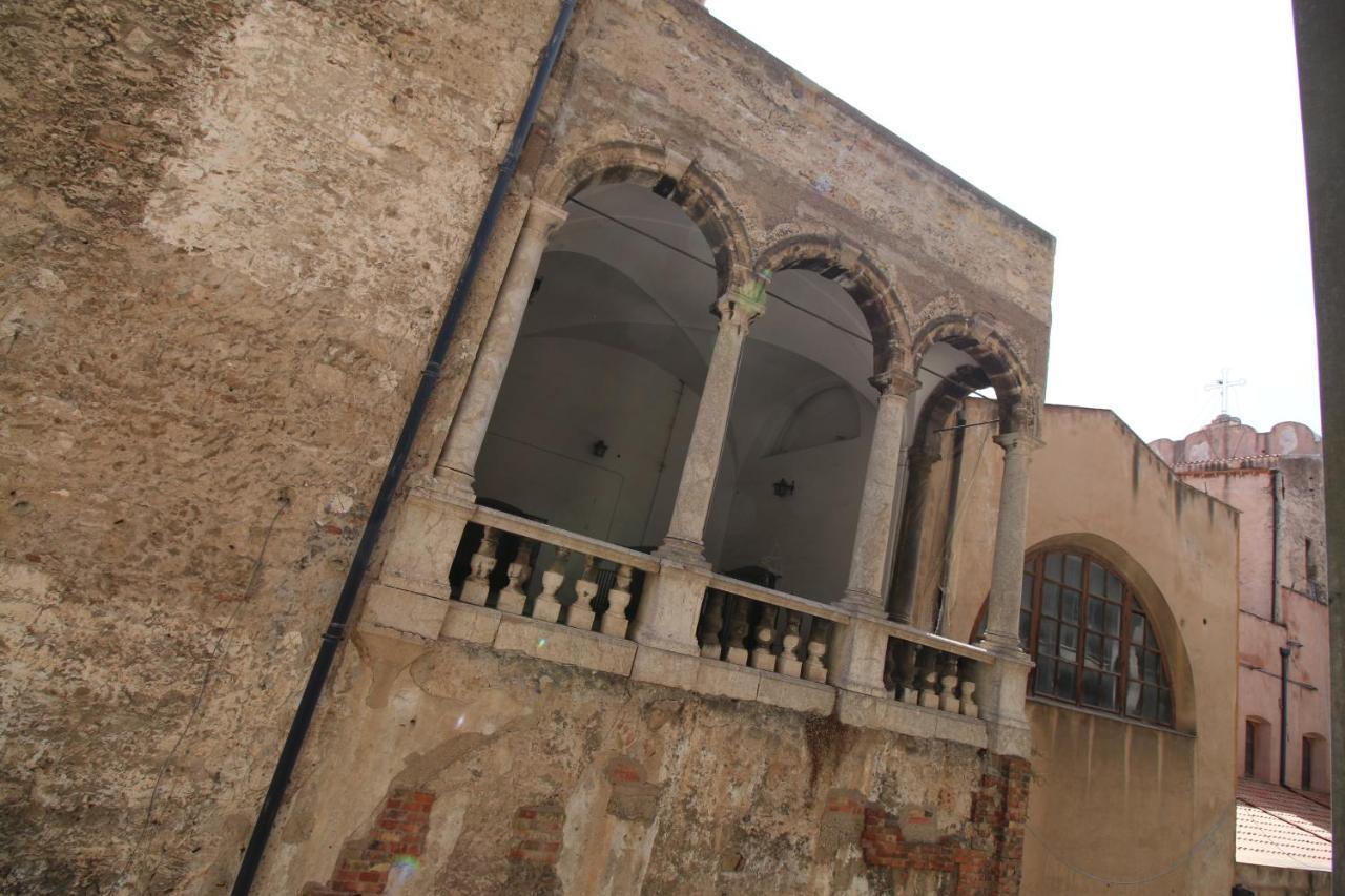 Appartement Loggiato Palazzo San Matteo à Palerme Extérieur photo